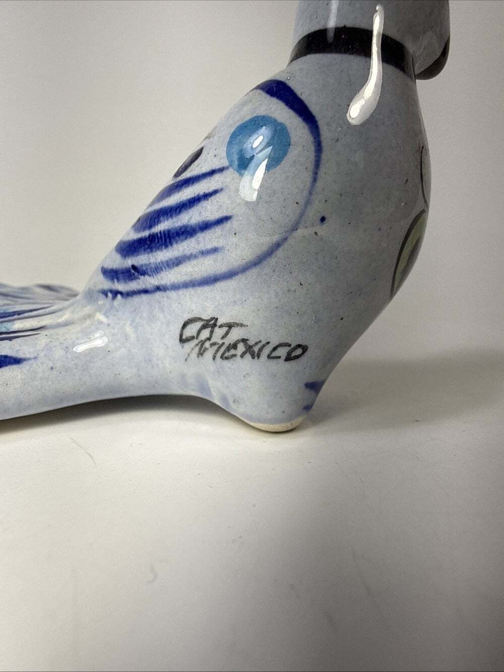 Vtg Tonala Mexican Folk Art Hand Painted Peacock Signed “Cat” G2 - Picture 9 of 11